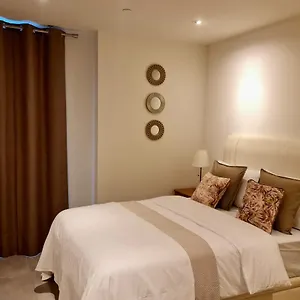 eurocity-luxury-apartment.es-andalucia.com/